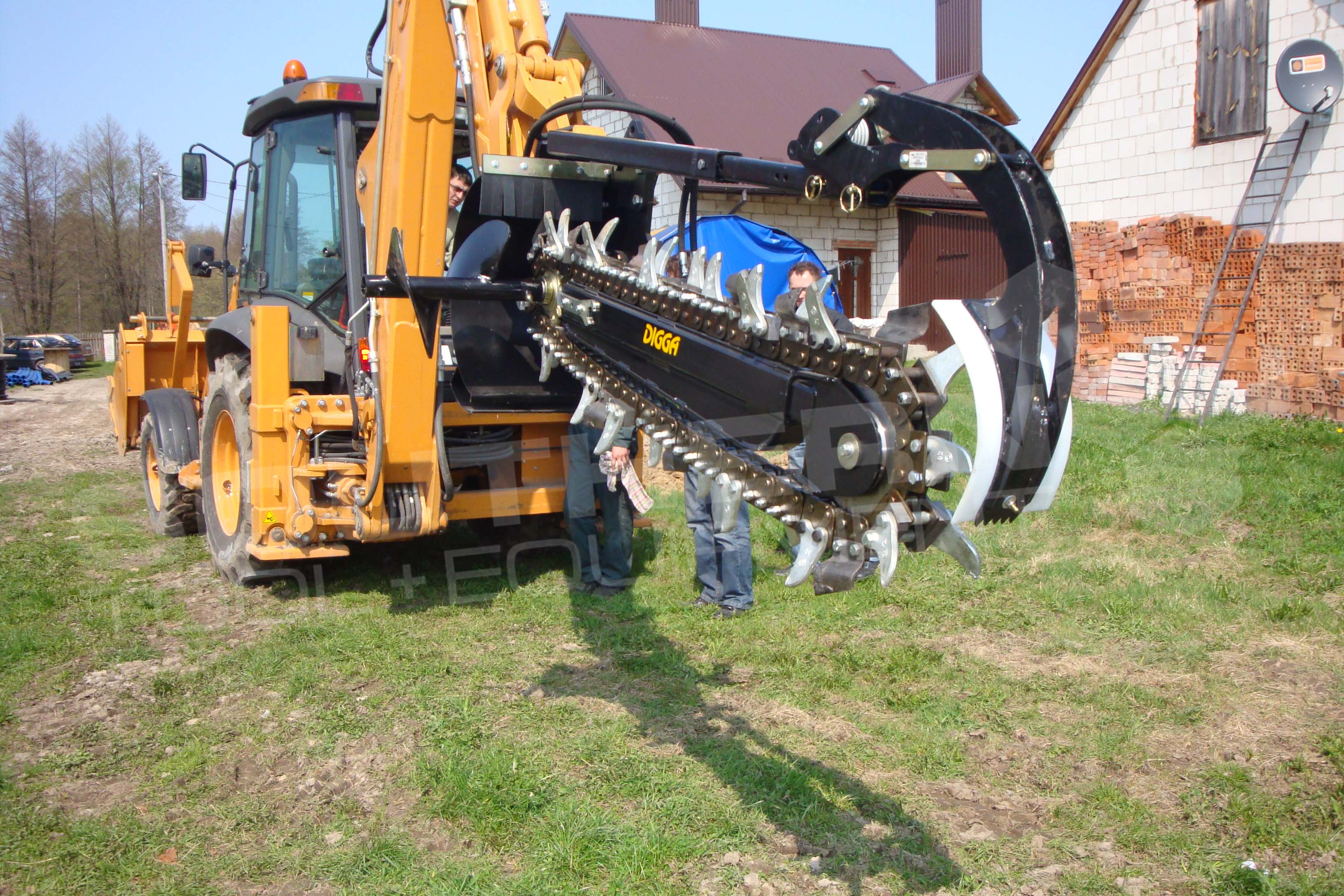 DIGGA Bigfoot XD 1200mm Backhoe Trencher – Southern Tool + Equipment Co ...